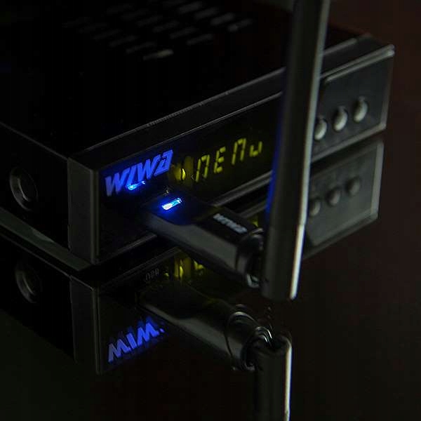 DEKODER TUNER TV NAZIEMNEJ DVB-T2 H.265 HEVC Z USB HD PILOT WIFI SCART