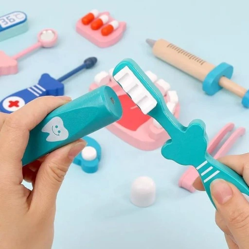 DUŻY DREWNIANY ZESTAW LEKARSKI DOKTOR LEKARZ