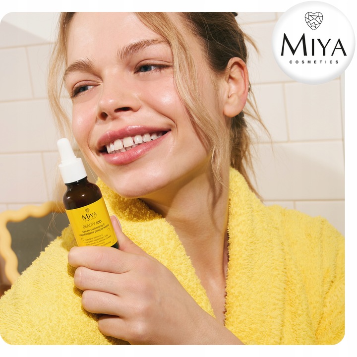 Serum z Witaminą C Rozjaśniające Przebarwienia Wygładzajace 30 ml Miya
