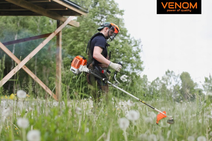 KOSA SPALINOWA VENOM PODKASZARKA SILNIK 3xGŁOWICA 2xTARCZA OLEJ 20W1