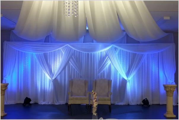 Biały materiał do dekoracji 6m dekoracja ścianki ślub komunia roczek