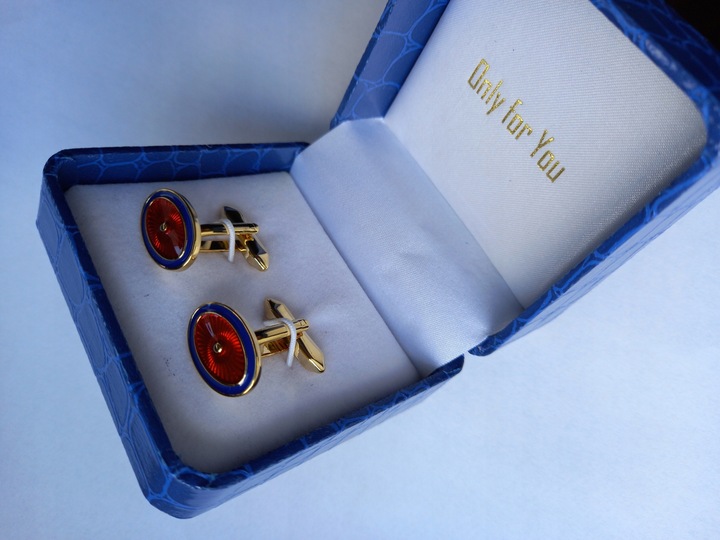 Ślubne weselne złote spinki do mankietów dla Pana Młodego ekskluzywne Etui