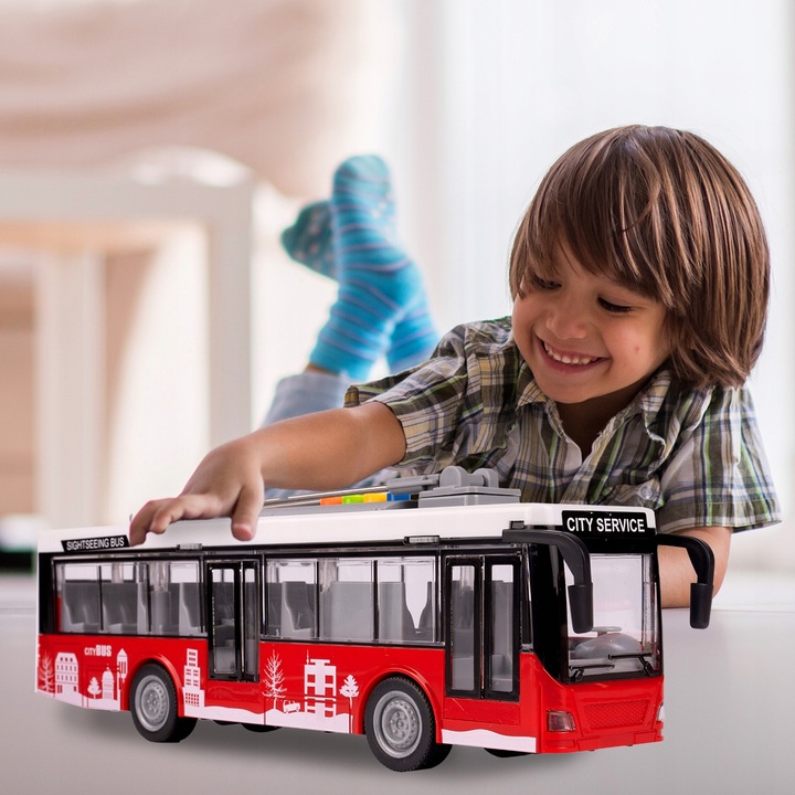 AUTOBUS MIEJSKI INTERAKTYWNY Z NAPĘDEM 1:16 OTWIERANE DRZWI DLA DZIECI