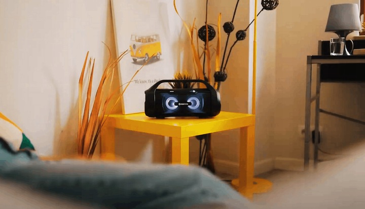 GŁOŚNIK PRZENOŚNY BLUETOOTH BEZPRZEWODOWY USB SD FM MANTA SPK215 AKU