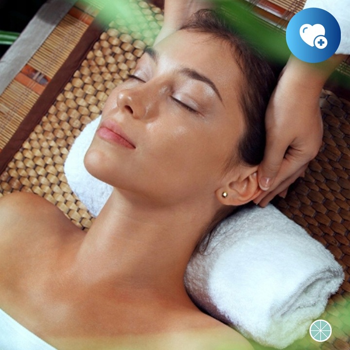 OLEJEK DO MASAŻU AKITO ZIELONA HERBATA OLEJ ARGANOWY NAWILŻAJĄCY 500ML