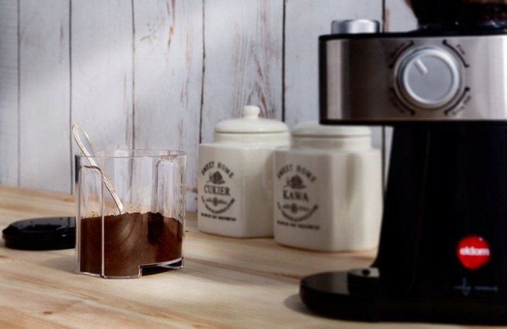 Elektryczny młynek do kawy żarnowy MK170 ELDOM czarny