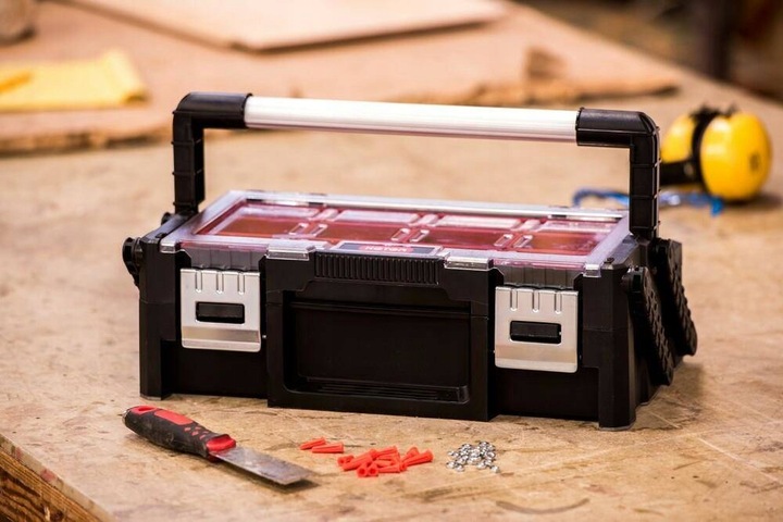 Skrzynka KETER Organizer na Kołki Wkręty Śruby Nakrętki Przynęty