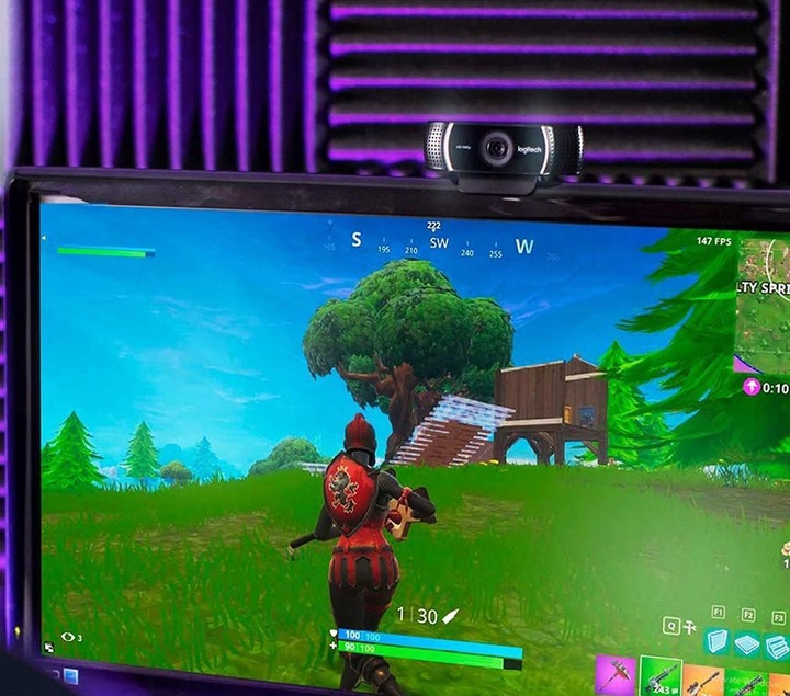 Logitech C922 Pro Strea m Webcam 960-001088