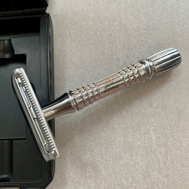 Tradycyjna Klasyczna Maszynka Do Golenia Z Lusterkiem + Żyletki Wilkinson