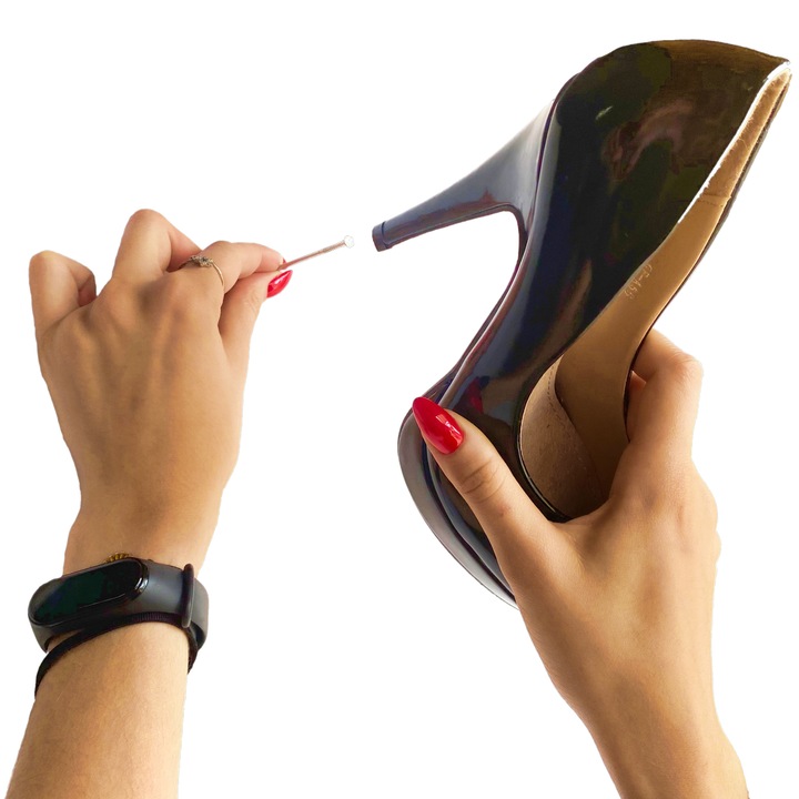 Command Rzepy samoprzylepne 32 szt / 16 par - Powiesisz 4 obrazy do