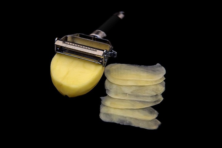 Deiss PRO Obieraczka do warzyw i owoców