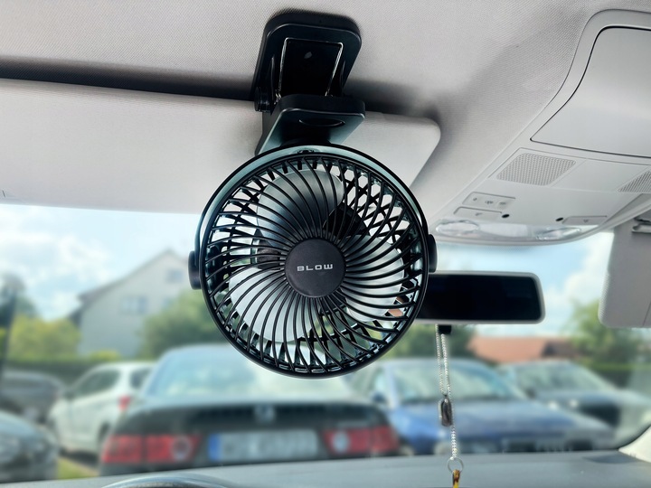 WENTYLATOR BIURKOWY WIATRAK PRZENOŚNY USB KLIPS AKUMULATOR 2400mAh 4