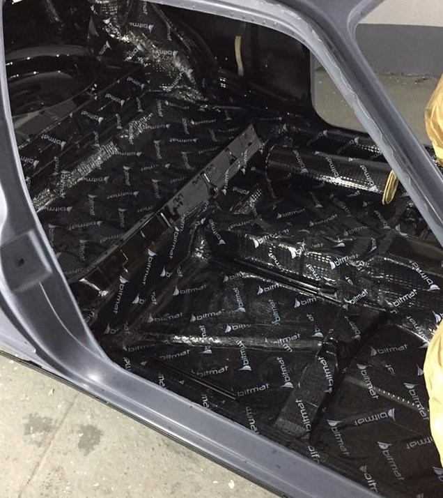 AB-25 MATA wygłuszająca BUTYLOWA bitumiczna 75x50 redukcja wibracji