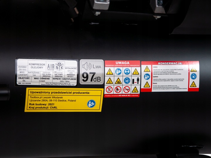 Kompresor Sprężarka olejowa 50L dwutłokowa 2,2kW 230V 10bar Airbox