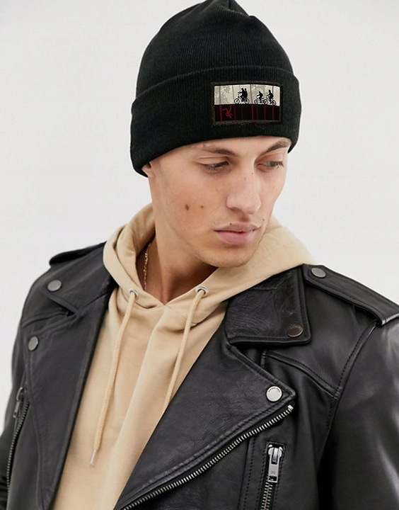 Czapka z naszywką STRANGER THINGS