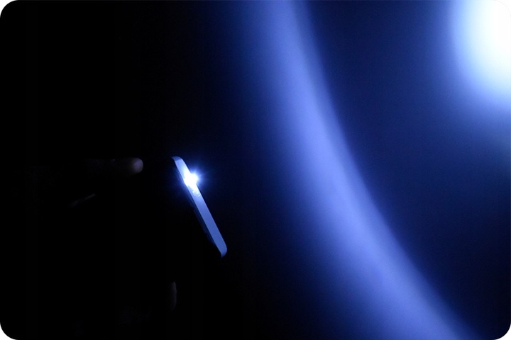 MOCNY POWERBANK 20000mAh z trzema portami USB awaryjną LATARKA LED Webski