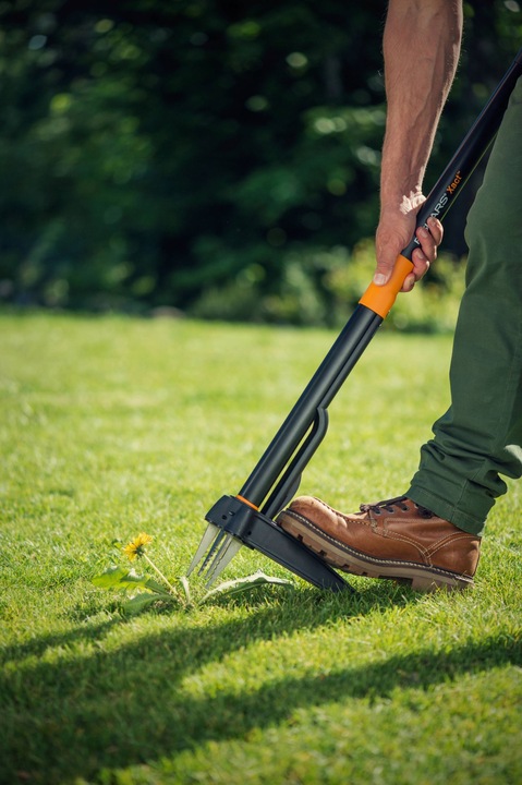 FISKARS XACT Wyrywacz do chwastów mleczy chwastownik ręczny 1m