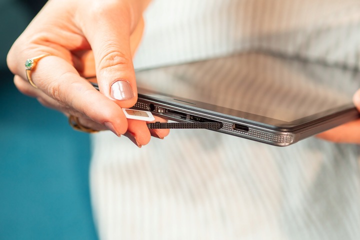 TABLET 8" 4G LTE 4/64GB WiFi SIM GPS HD ANDROID ŁADOWARKA KABEL