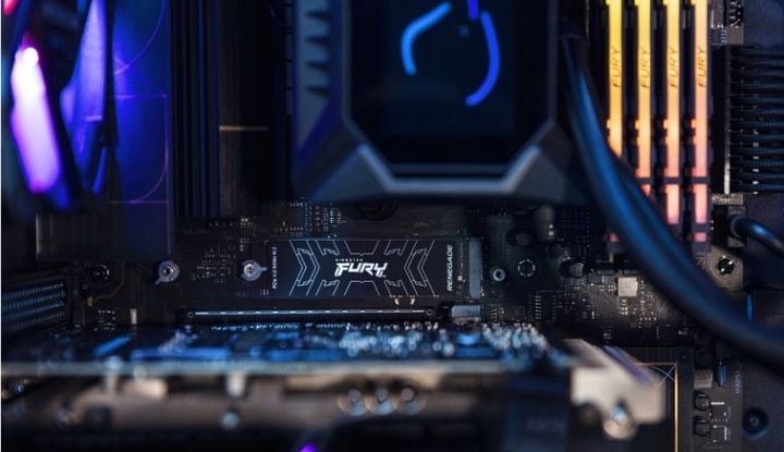 Dysk SSD Kingston Fury Renegade 2TB M.2 2280 PCI-E x4 Gen4 NVMe SFYRD/2000G