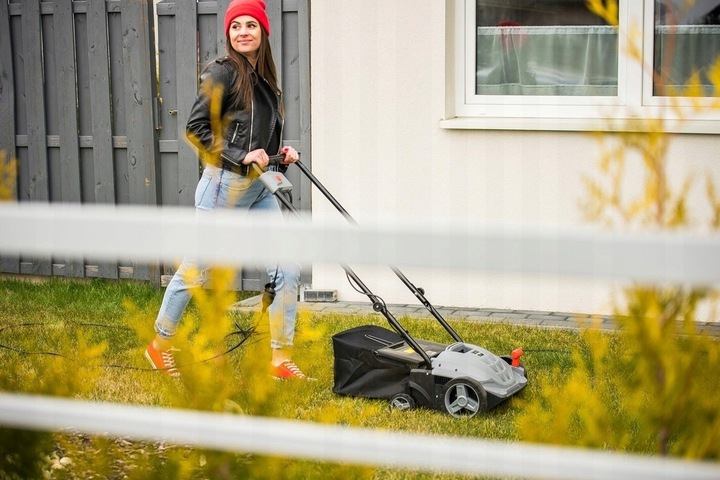 AERATOR WERTYKULATOR ELEKTRYCZNY LEHMANN TRAWY REGULACJA Z KOSZEM 2500W