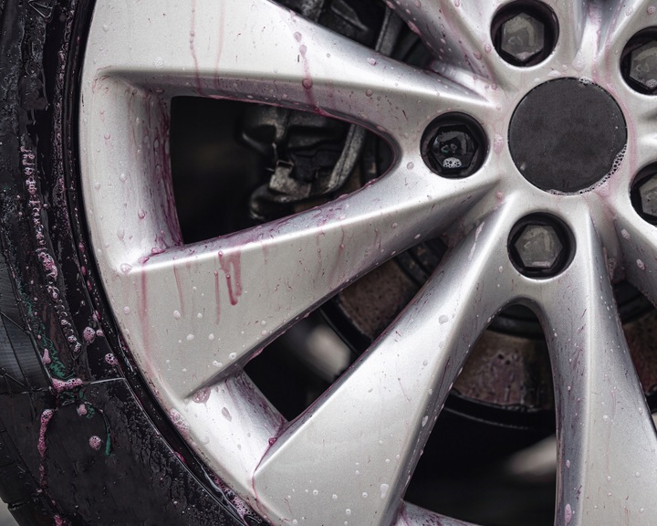 Krwawiąca Felga Środek Płyn Do Czyszczenia Mycia Felg ADBL Vampire Liquid