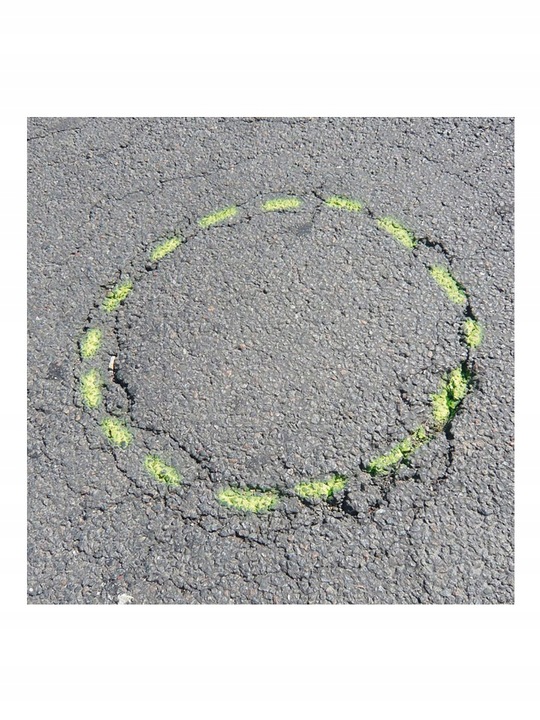 Farba geodezyjna Soppec Fluo Track Marker Spray pomarańczowy 12szt.