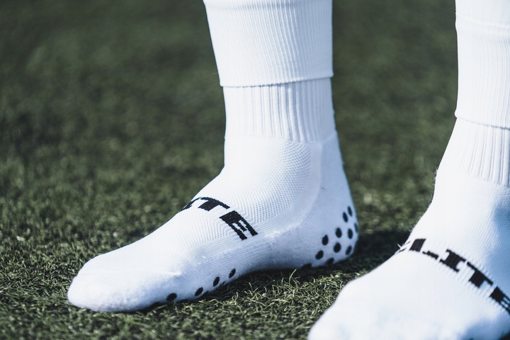 GETRY PIŁKARSKIE BEZ STOPY PROSKARY JUNIOR BIAŁE