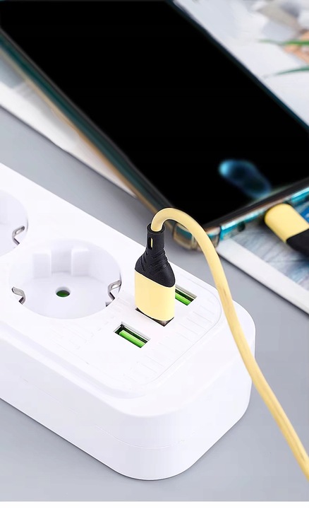 PRZEDŁUŻACZ LISTWA ZASILAJĄCA WŁĄCZNIK 3x USB 4 GNIAZDA 2m