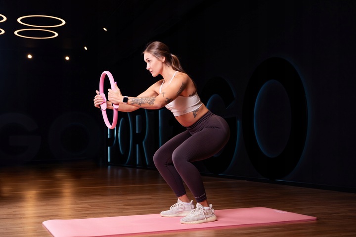 Obręcz do Jogi Pilates Ćwiczeń FIZYO Pierścień Ring Kółko Fitness Koło 38cm