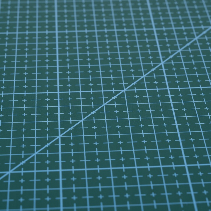 MATA DO CIĘCIA MODELARSKA SAMOGOJĄCA DWUSTRONNA A2 40x65cm SAMOREGENERUJĄCA