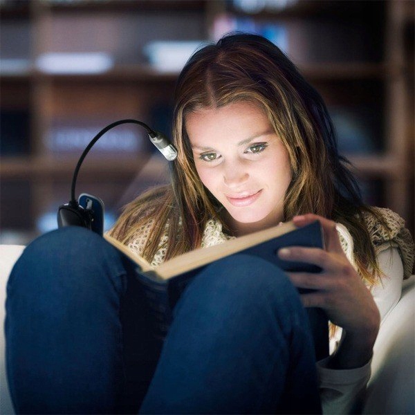 Latarka diodowa Varta do czytania książek 16618 HQ