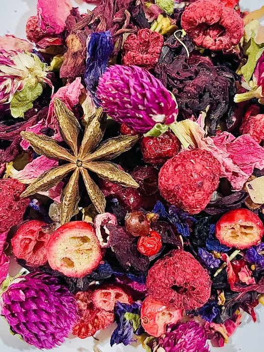 Herbata owocowa ZIMOWA NIESPODZIANKA 250g aromatyczna pachnąca :)