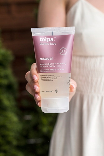 Wzmacniający krem regenerujący wyrównujący koloryt TOŁPA rosacal 40 ml