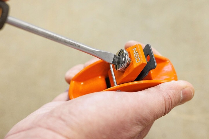 Mały mini strug ręczny metalowy do drewna 89x35 mm NEO