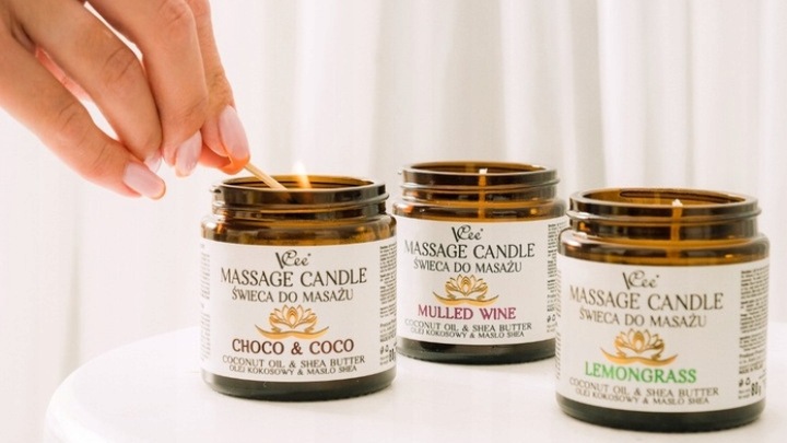 ŚWIECA DO MASAŻU NAWILŻAJĄCA ODŚWIEŻAJĄCA VCEE 80G