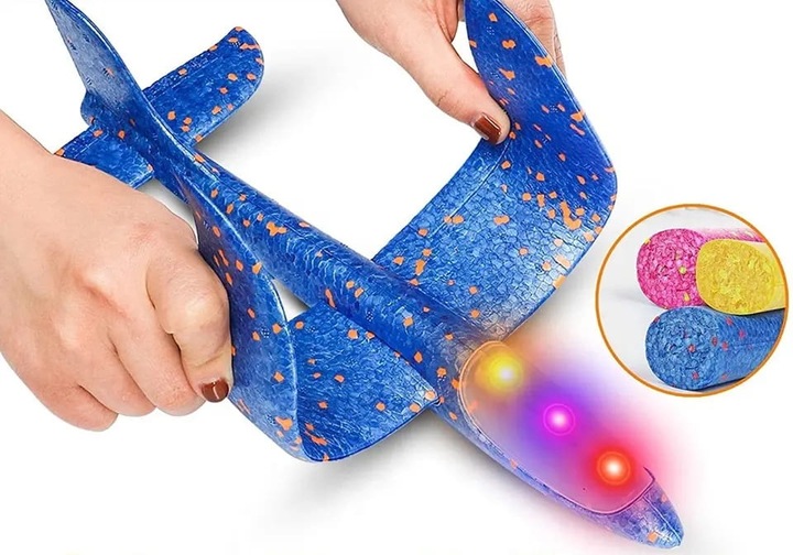 PISTOLET WYRZUTNIA SAMOLOTÓW ZE ŚWIATŁEM RZUTKA samolot LED