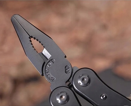 MULTITOOL NARZĘDZIE WIELOFUNKCYJNE SCYZORYK 21w1 ZESTAW BITÓW ETUI ZESTAW