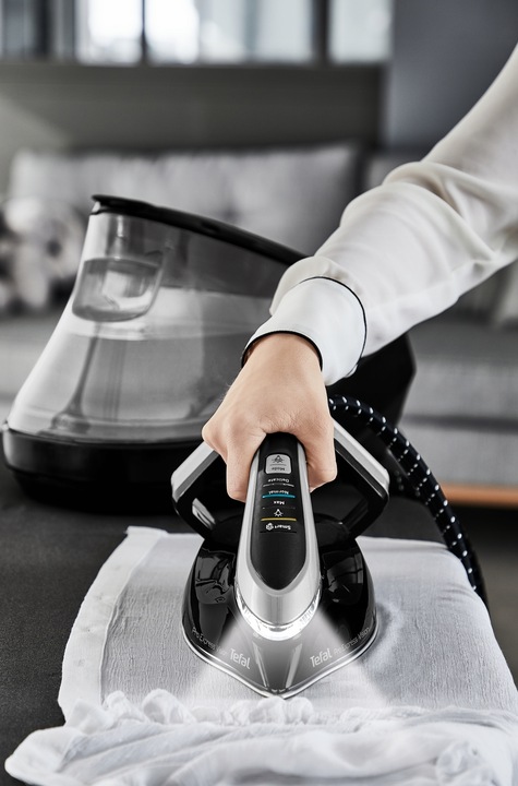 Generator pary stacja TEFAL Vision GV9821 9bar 3000W 180g/min