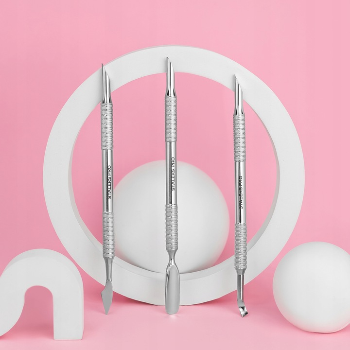 Staleks kopytko do paznokci Expert PE-51/2 z oczkiem