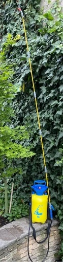 Opryskiwacz ciśnieniowy ogrodowy ręczny BEST POLSKA 5L długa lanca 96cm