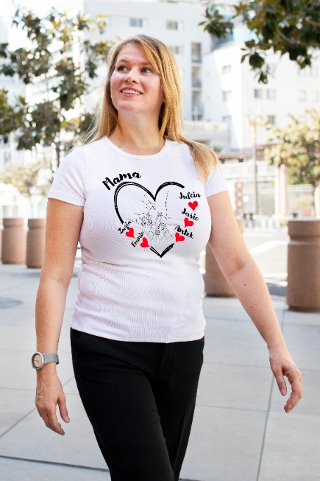 KOSZULKA DZIEŃ MAMY PREZENT DZIEŃ MATKI PERSONALIZOWANY Z IMIONAMI DZIECI M