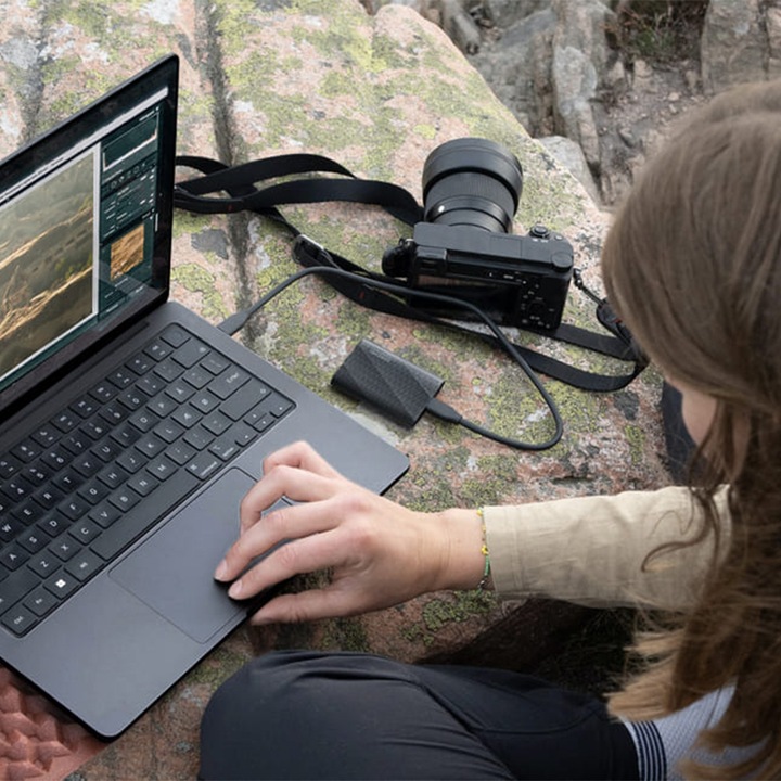 Dysk SSD Samsung T9 1TB USB 3.2 Czarny 1000GB MU-PG1T0B/EU