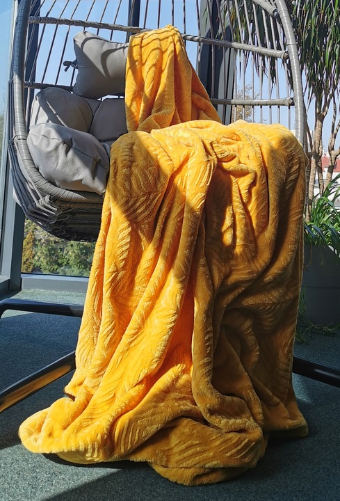 KOC GRUBY NA PREZENT TŁOCZONY WZÓR NARZUTA DLA CÓRKI 150x200