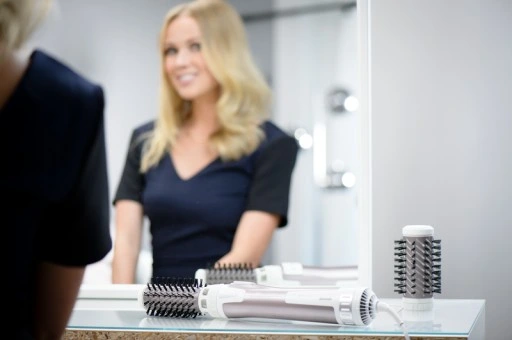 Lokówko-suszarka ROWENTA Care Brush Activ CF9540