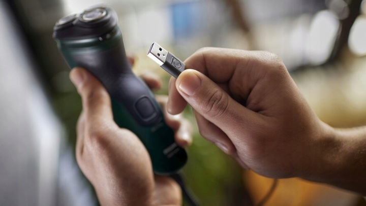 Golarka elektryczna męska głowice 4D Philips seria 3000 X3002/00