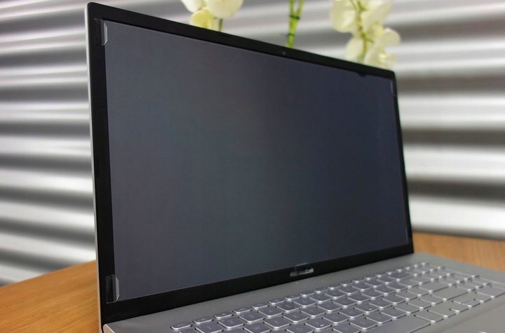 FILTR 15,6" ŚWIATŁA NIEBIESKIEGO DO LAPTOPA NA EKRAN.OCHRONA OCZU.MATOWY