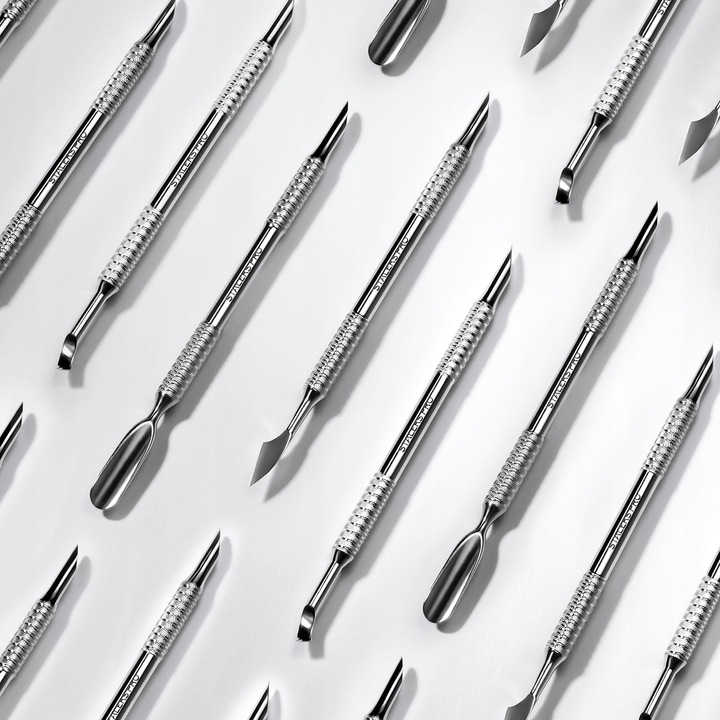 Staleks kopytko do paznokci Expert PE-51/2 z oczkiem