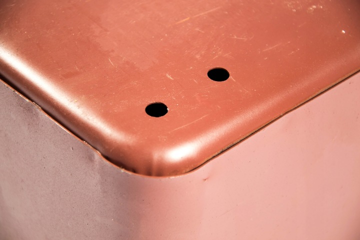 Skrzynka narzędziowa okrągła METALOWA Ursus C-360