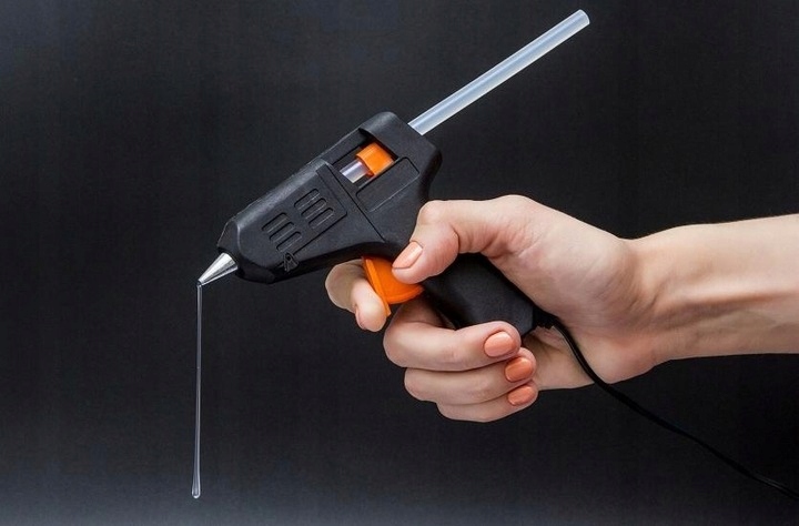 Klej do Pistoletu na Gorąco Wkłady klejowe Bezbarwne 1KG 11 - 12 mm