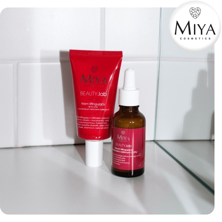 Serum Liftingujące z Retinolem Wielozadaniowe Roślinnym [2.5%] 30 ml